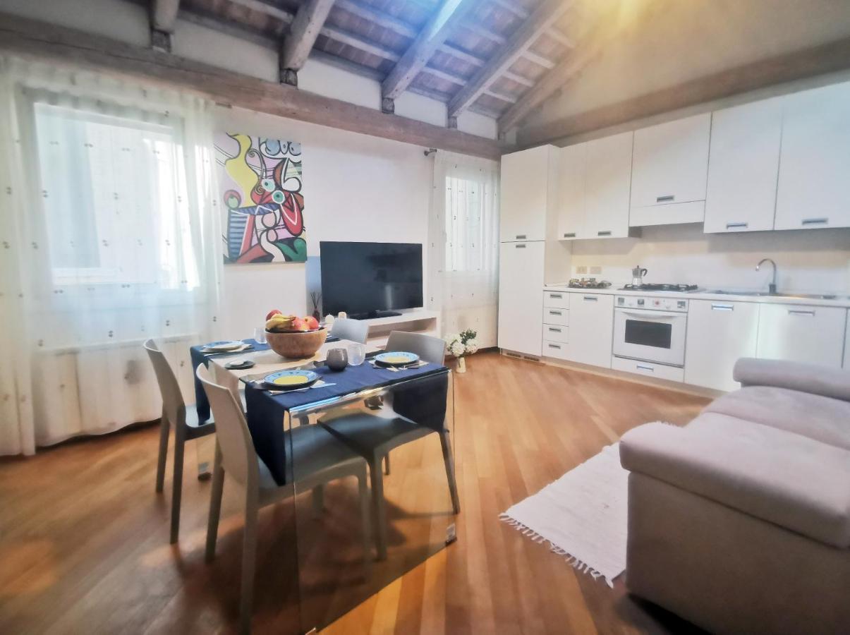 Romantic Sky Apartment Венеція Екстер'єр фото