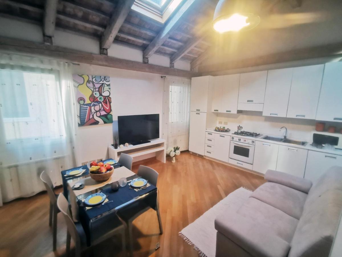 Romantic Sky Apartment Венеція Екстер'єр фото
